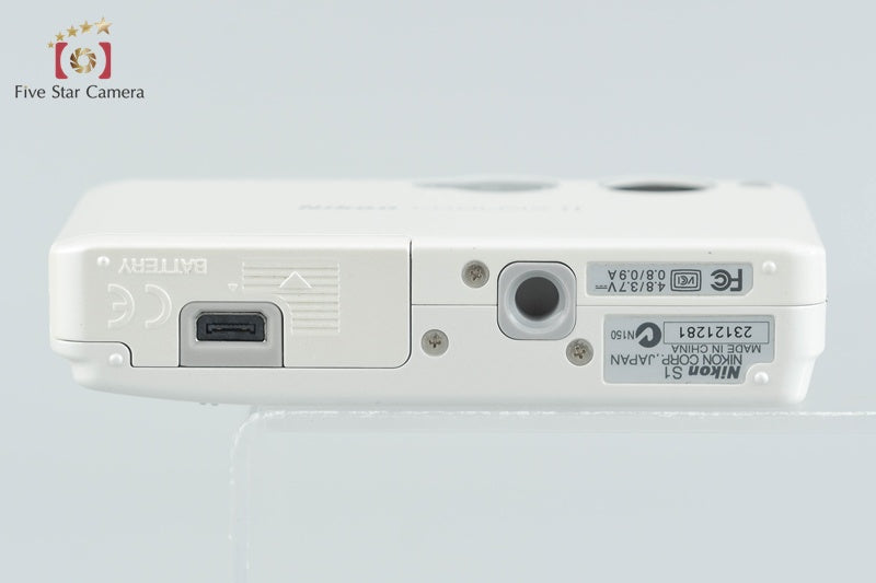 Nikon COOLPIX S1 Cream White 5.1 MP Digital Camera