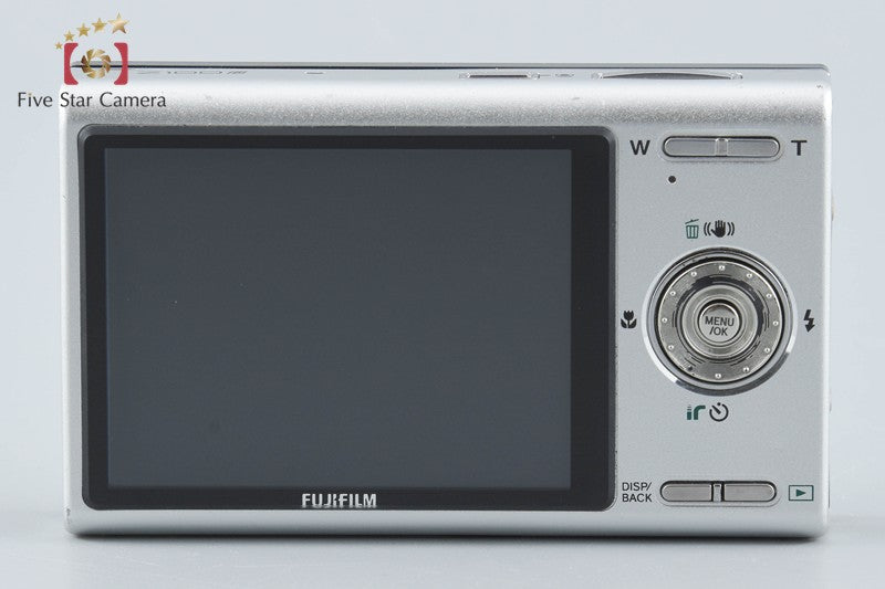 Fujifilm FINEPIX Z100fd White And Black 8.0 MP Digital Camera