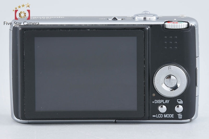 Panasonic LUMIX DMC-FX07 Extra Black 7.2 MP Digital Camera