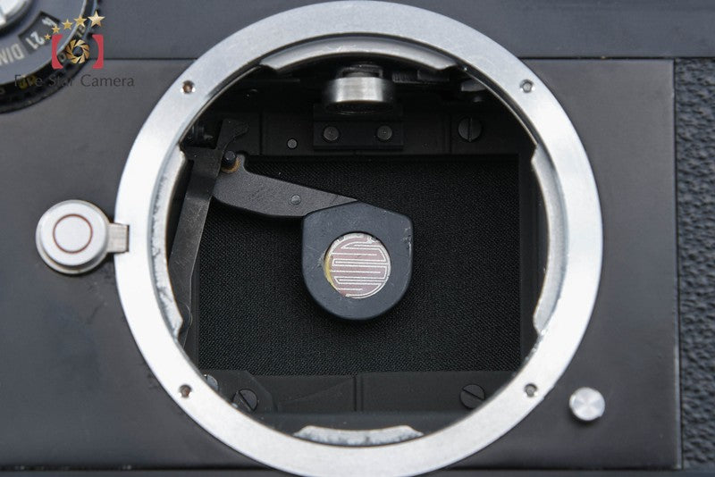 Leica CL 35mm Rangefinder Film Camera Body