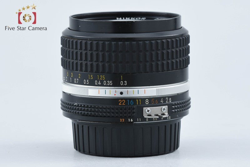 Nikon Ai-S NIKKOR 24mm f/2.8