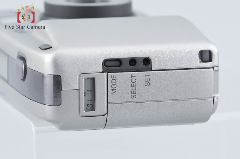 Ricoh R1s Platinum Silver 35mm Point & Shoot Film Camera