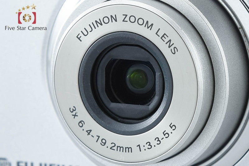 Fujifilm FinePix A500 Silver 5.1 MP Digital Camera