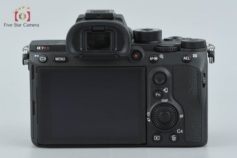 Sony α7RIII ILCE-7RM3 42.4 MP Digital Mirrorless Camera [Multiple Languages]