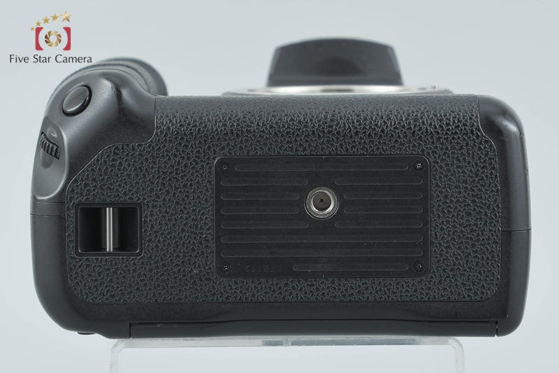 Canon EOS 20D 8.2 MP Digital SLR Camera + BG-E2 Battery Grip