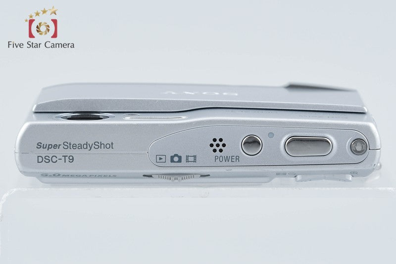 Sony Cyber-Shot DSC-T9 Silver 6.0 MP Digital Camera [Japanese Language Only]