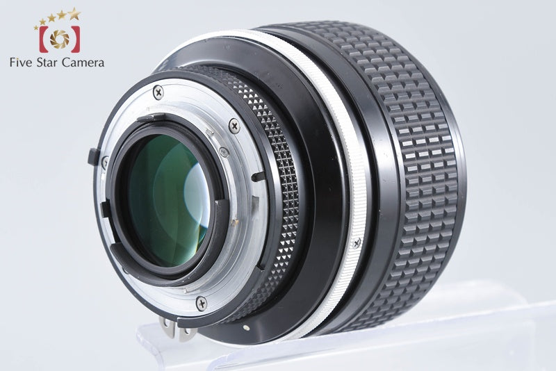 Nikon Ai-S NIKKOR 85mm f/1.4
