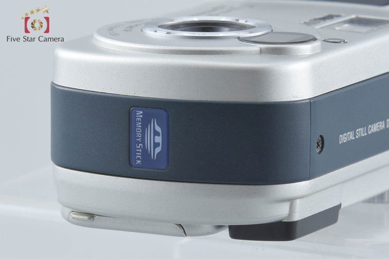 Sony Cyber-Shot DSC-P31 2.0 MP Digital Camera