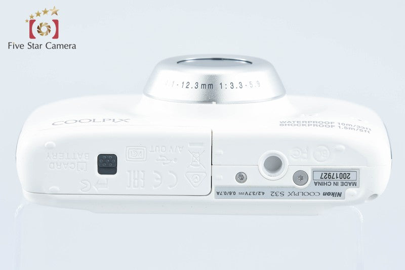 Nikon COOLPIX S32 White 13.2 MP Digital Camera