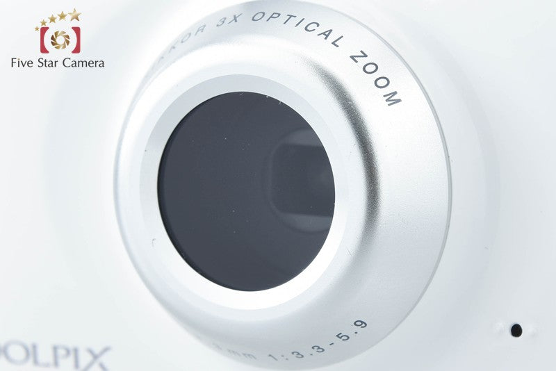 Nikon COOLPIX S32 White 13.2 MP Digital Camera