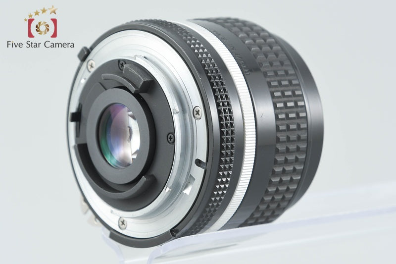 Nikon Ai-S NIKKOR 28mm f/3.5