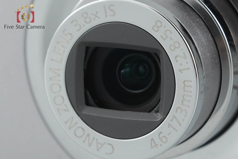 Canon IXY Digital 900 IS Silver 7.1 MP Digital Camera