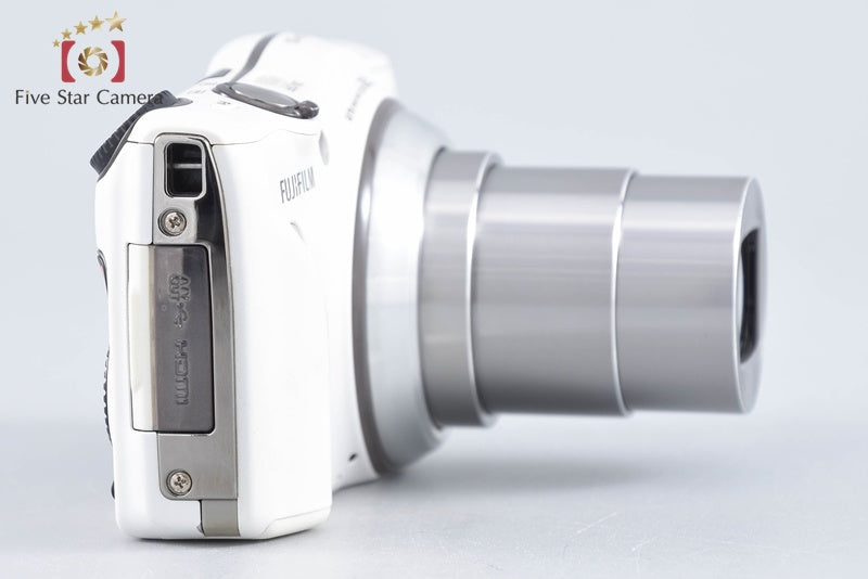 Fujifilm FinePix F11 6.3 MP Digital Camera