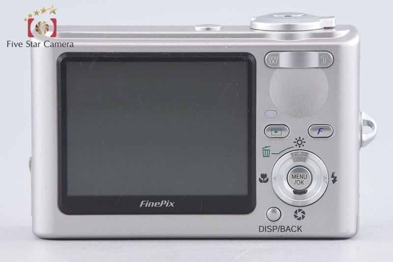 Fujifilm FINEPIX F770EXR White 16.0 MP Digital Camera