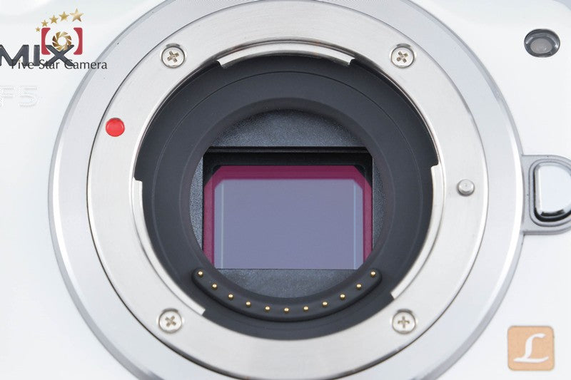 Panasonic DMC-GF5X Shell White 12.1 MP 14-42mm Lens [Japanese Language Only]