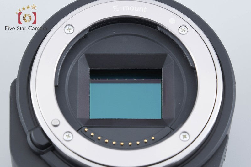 "Count 313" Sony Alpha ILCE-QX1 20.1 MP 16-50 Lens [Japanese Language Only]
