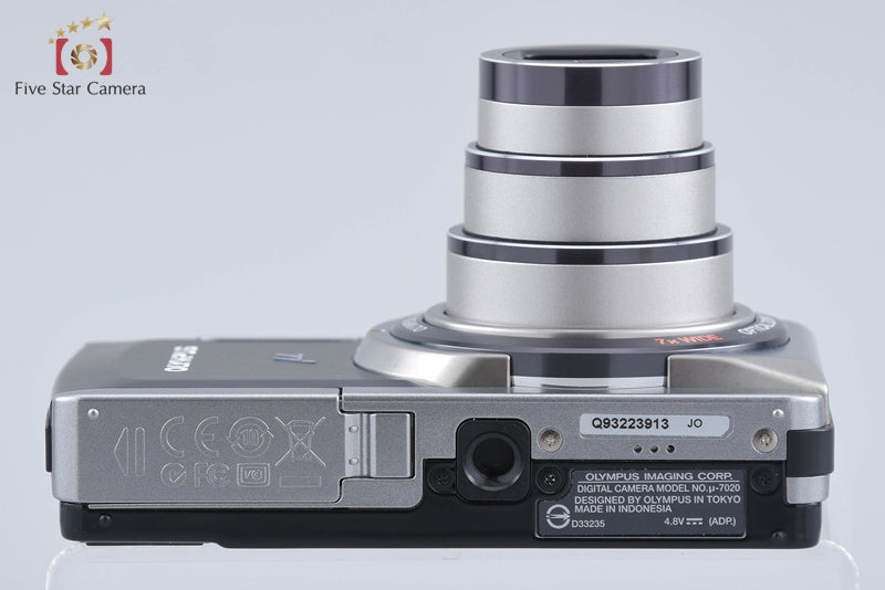 Olympus μ-7020 Dark Gray 12.0 MP Digital Camera w/ Box