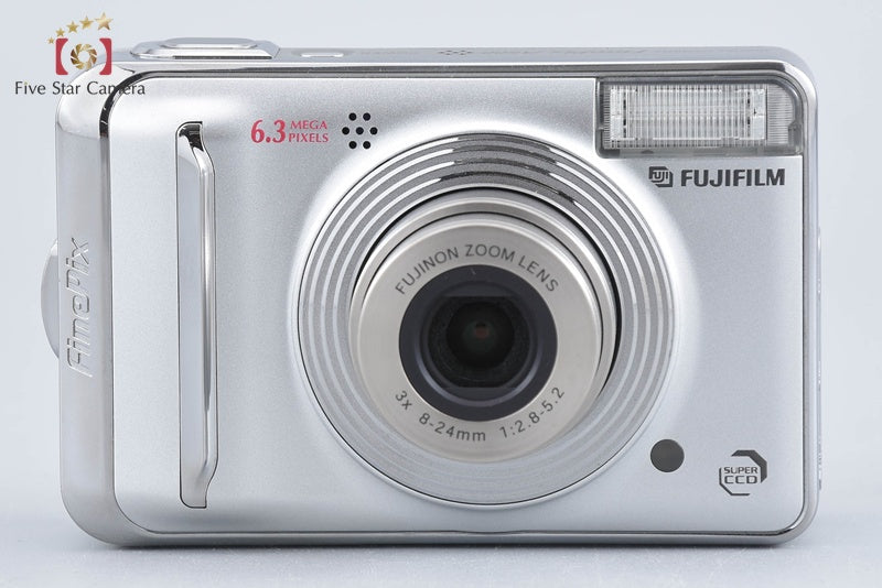 Fujifilm FinePix A600 6.2 MP Digital Camera w/ Box