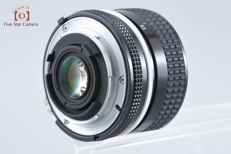 Nikon Ai NIKKOR 28mm f/2.8