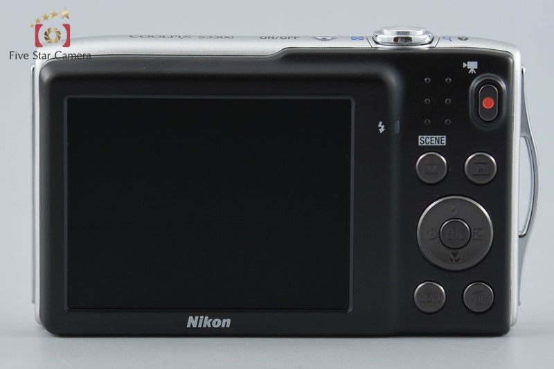 Nikon COOLPIX S3300 Crystal Silver 16.0 MP Digital Camera w/ Box