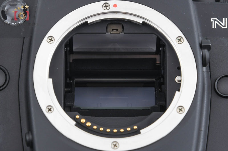 CONTAX N1 35mm SLR Film Camera Body + D-10 Data Back