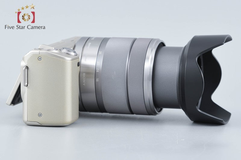 Sony α NEX-5 Gold 14.2 MP Digital Camera 18-55 Lens [Japanese Language Only]