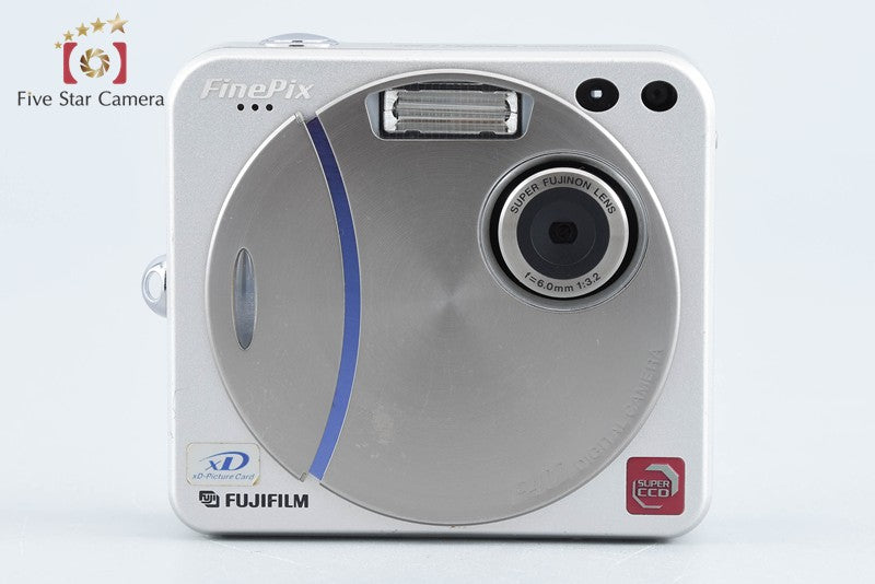 Fujifilm FinePix F402 2.1 MP Digital Camera [Japanese Language Only]