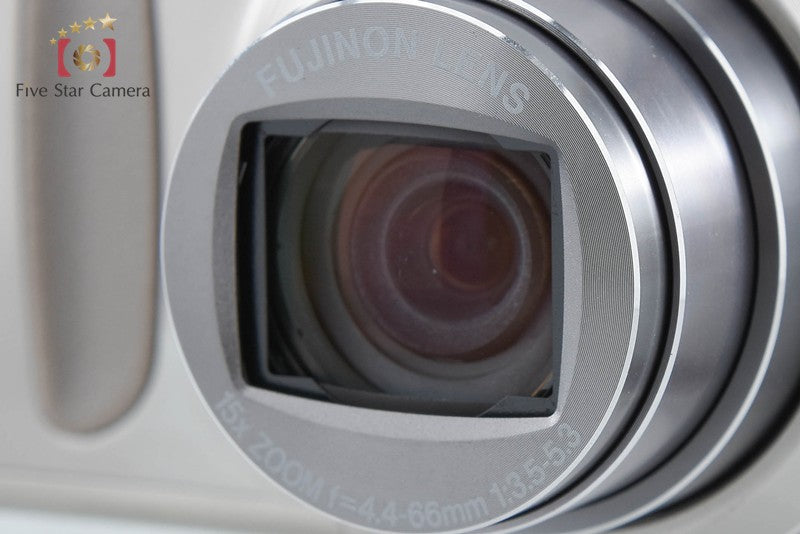 Fujifilm FinePix F550EXR Champagne Gold 16.0 MP Digital Camera
