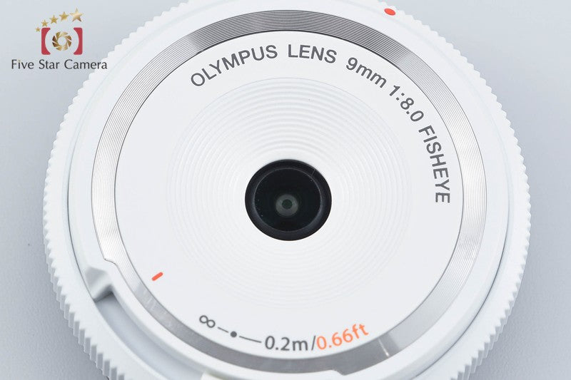 Olympus FISHEYE Body Cap Lens 9mm f/8 White BCL-0980 w/ Box