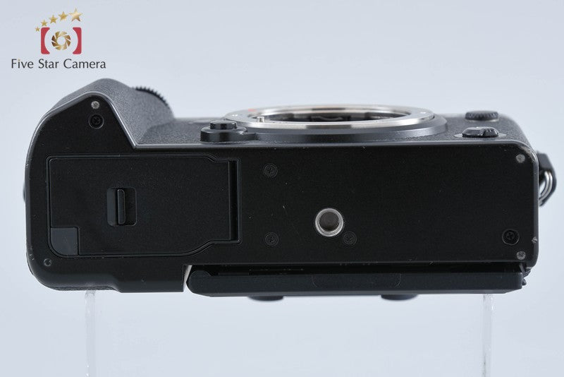 Fujifilm X-T5 Black 40.2 MP Digital Mirrorless Camera Body