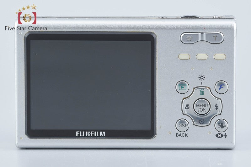 FUJIFILM FinePix Z5fd Silver 6.3 MP Digital Camera