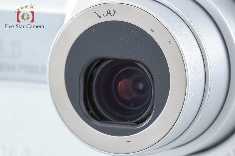 Casio EXILIM EX-Z40 Silver 4.0 MP Digital Camera from Japan