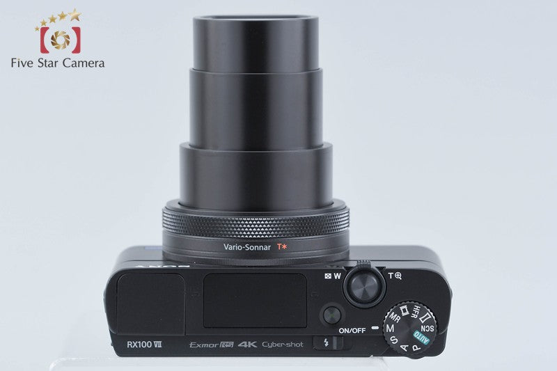 SONY Cyber-Shot DSC-RX100M7G 20.1 MP Shooting Grip Kit [Multiple Languages]
