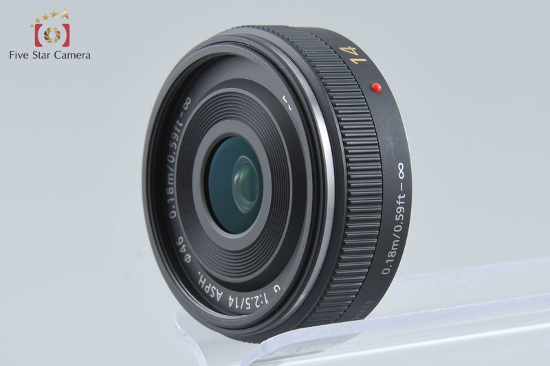 Panasonic LUMIX DMC-GF2 12.1 MP Esprit Black 14 Lens [Japanese Language Only]