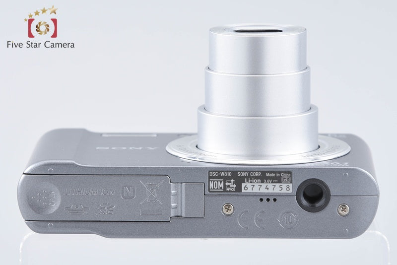 Sony Cyber-Shot DSC-W810 Silver 20.1 MP Digital Camera [Japanese Language Only]