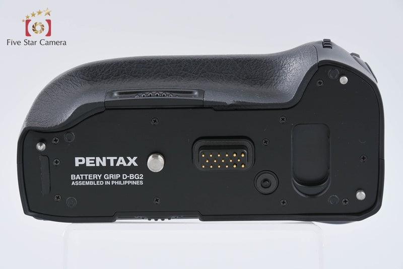 "Count 1,392" PENTAX K10D 10.2 MP DSLR Camera 18-55 Lens w/ D-BG2 Battery Grip