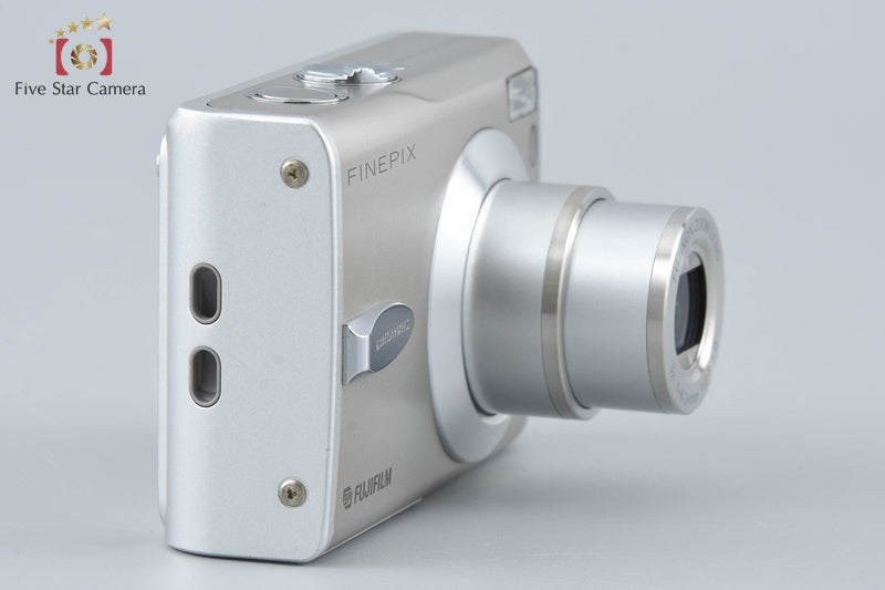 Fujifilm FINEPIX F30 6.3 MP Digital Camera from Japan