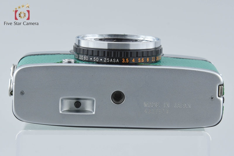 Olympus PEN EE-3 Light Green 35mm Film Camera D.Zuiko 28mm f/3.5 from Japan