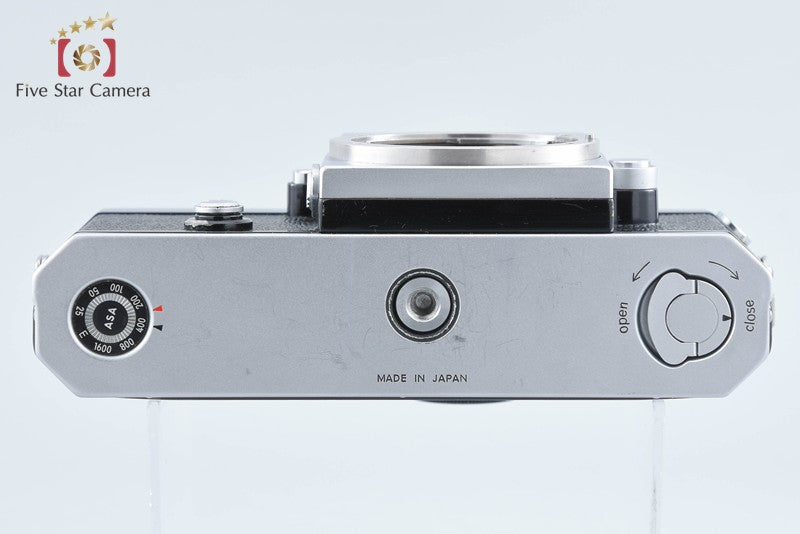 Nikon F Eye Level Silver Mid Model 35mm SLR Film Camera Body from Japan