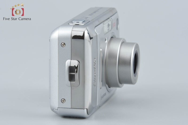 Fujifilm FinePix A500 5.1 MP Digital Camera from Japan