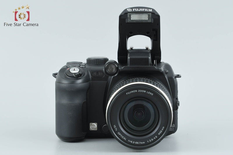 Fujifilm FinePix S9000 Black 9.0 MP Digital Camera from Japan