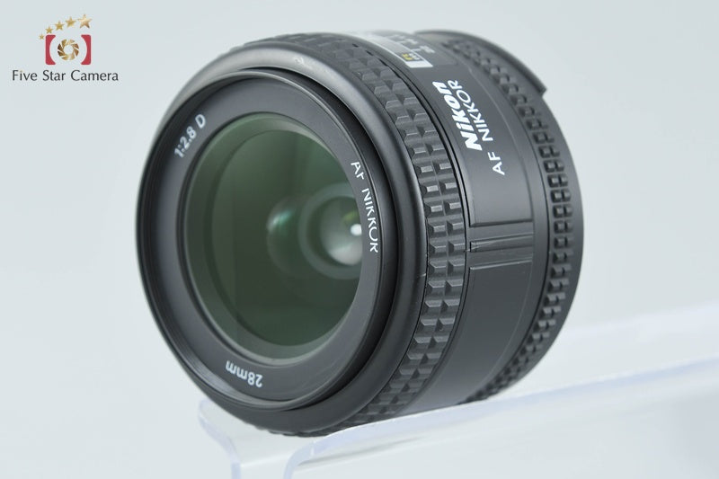Nikon AF NIKKOR 28mm f/2.8 D from Japan