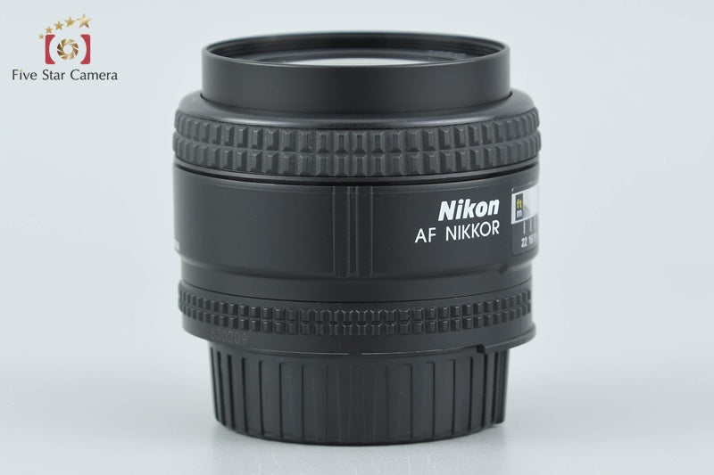 Nikon AF NIKKOR 28mm f/2.8 D from Japan