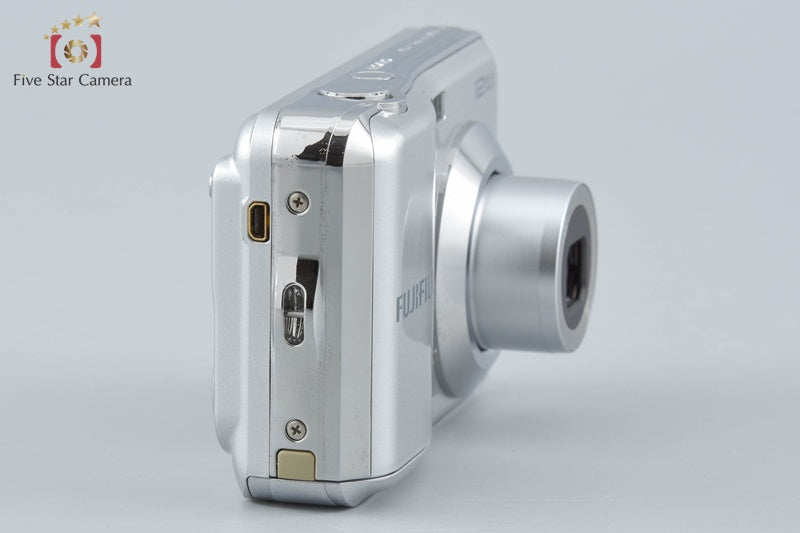 Fujifilm FinePix AV110 Silver 12.2 MP Digital Camera from Japan