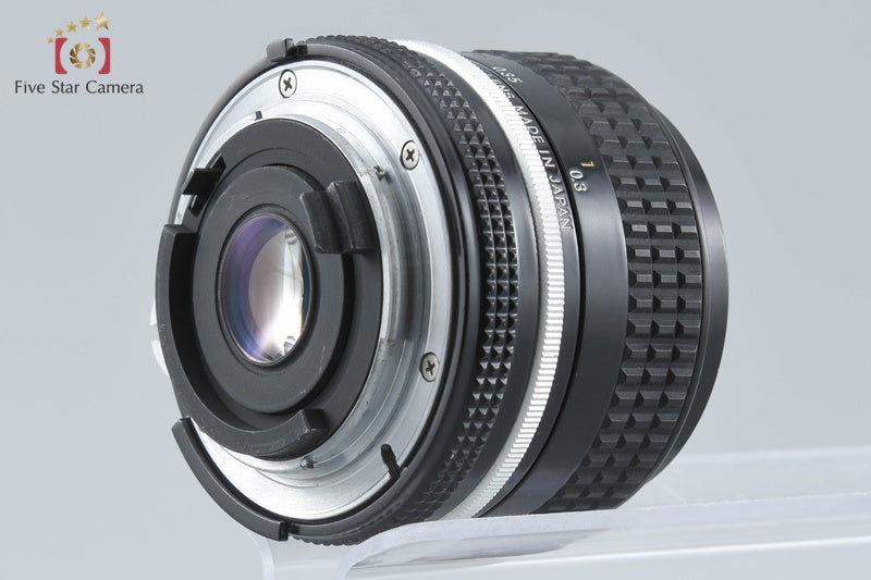 Nikon Ai NIKKOR 28mm f/3.5 from Japan