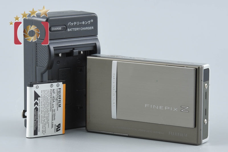 Fujifilm FINEPIX Z100fd Silver 8.0 MP Digital Camera from Japan