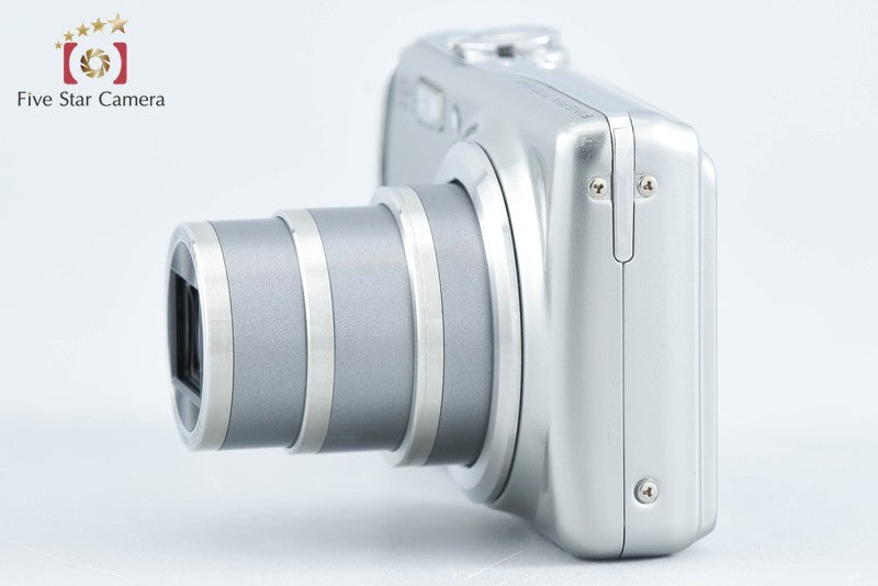 Fujifilm FinePix F70EXR Silver 10.0 MP Digital Camera from Japan