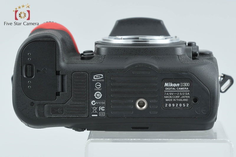 "Shutter count 3,256" Nikon D300 12.3 MP Digital SLR Camera Body from Japan