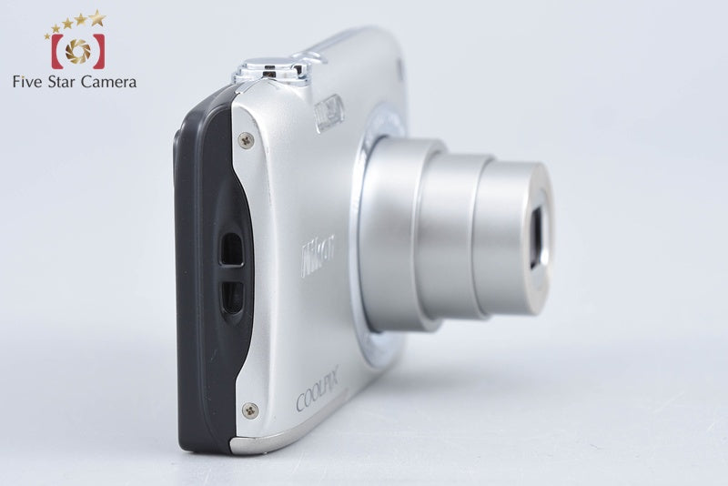 Nikon COOLPIX S2900 Silver 20.1 MP Digital Camera from Japan