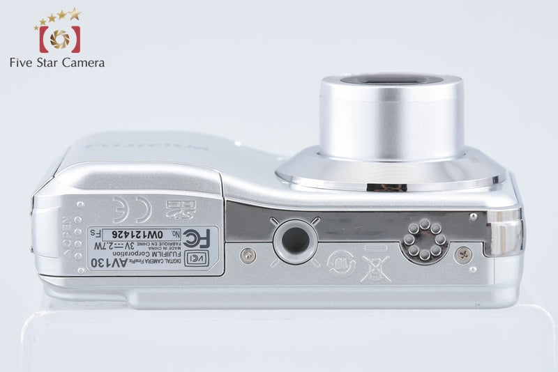 Fujifilm FinePix AV130 Silver 12.2 MP Digital Camera from Japan